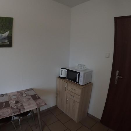 Noclegi U Adama Kajetany Exterior foto